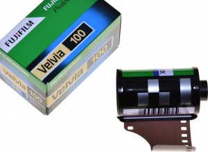 Fujifilm 1 Fujifilm Velvia 100 135/36 9