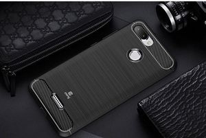 Crong Etui Crong Soft Armour Cover do Xiaomi Redmi 6 (czarny) 3