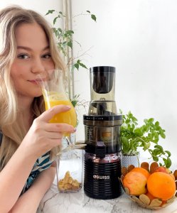 Wyciskarka wolnoobrotowa 4Swiss BM202 x JJ czarna 11