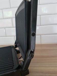 Grill elektryczny Vivax Toster z grillem Vivax SM-1800 Czarny 14