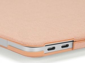 Etui Incase Textured Hardshell 15" Jasnoróżowy 7