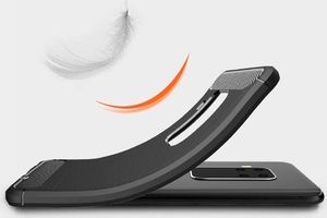 CASE ETUI CARBON LUX CZARNY MOTOROLA ONE ZOOM standard 2