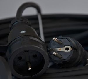 Hilark Przedłużacz wzmocniony 3g1,5mm2 - 20 m 1
