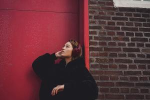 Słuchawki Fresh n Rebel Clam ANC - Ruby Red (3HP400RR) 3