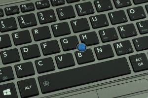 Laptop Toshiba Portege Z30-A-140 (PT241E-01K01LPL) 4