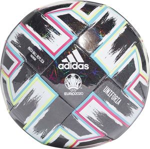 Adidas Piłka nożna Uniforia Training czarna r. 5 (FP9745) 1