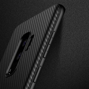 Crong Crong Prestige Carbon etui Samsung Galaxy S9+ PLUS (czarny) 5