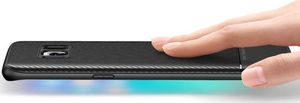 Crong Crong Prestige Carbon etui Samsung Galaxy S8 (czarny) 4