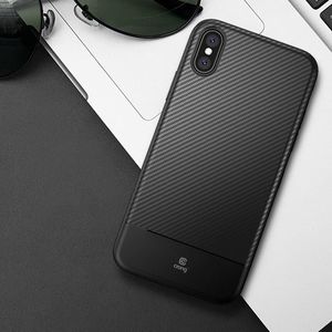Crong Crong Prestige Carbon etui iPhone Xs / X (czarny) 6