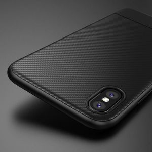 Crong Crong Prestige Carbon etui iPhone Xs / X (czarny) 7