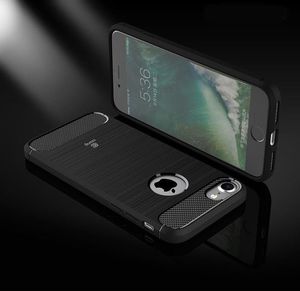 Crong Etui Crong Soft Armour Cover do iPhone 8 / 7 (czarny) 2