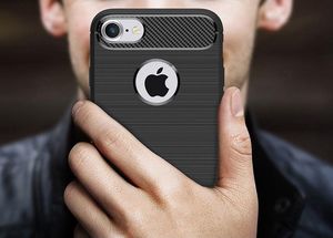 Crong Etui Crong Soft Armour Cover do iPhone 8 / 7 (czarny) 5