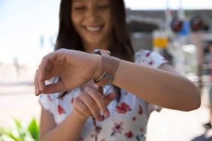 Incipio Incipio Reese Double Wrap - Skórzany pasek do Apple Watch 38mm (tan) 8