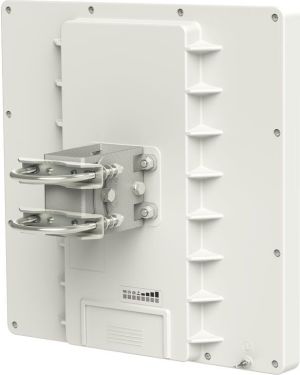 Antena MikroTik QRT-2 L4 2.4GHz 802.11b/g/n, 35dBm, 17dbi (RBQRTG-2SHPnD) 1