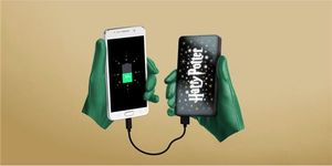 Powerbank Tribe Podświetlany Star Wars Kylo Ren 6000 mAh Biało-czarny  (PBW33700) 2