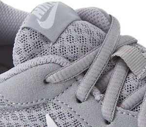 Nike Buty męskie TANJUN szare r. 42.5 (812654-010) 4