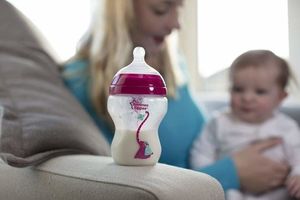 Tommee Tippee Butelka Antykolkowa Advanced Dekorowana 3m+ 260ml (42257675) 6