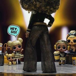 MGA LOL Surprise OMG Lalka Fashion Royal Bee + ubranka 6