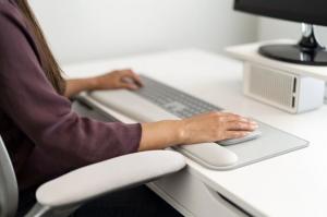 Podkładka Kensington ErgoSoft (K50437EU) 4