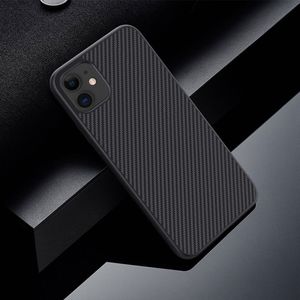 Nillkin Etui Nillkin Synthetic Fiber Apple iPhone 11 uniwersalny 6