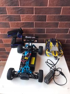 Amewi Amewi Buggy "Booster Pro" Brushless M 1:10 / 2,4 GHz / 4WD 6