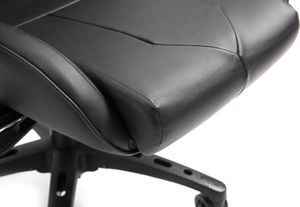 Fotel Angel Boss czarny 4