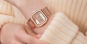 Zegarek Casio A1000MPG-9EF (9900) 5