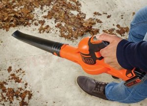 Black&Decker Black Decker - Aku zahradní fukar 18V Li-Ion bez aku baterie a nabíječky, 2 rych 6