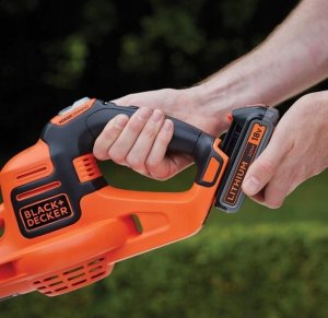 Black&Decker Black Decker - Aku zahradní fukar 18V Li-Ion bez aku baterie a nabíječky, 2 rych 9