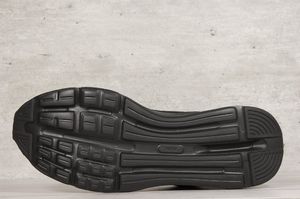 Puma Buty męskie Enzo Sport czarne r. 44.5 (192593 02) 8