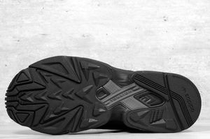 Adidas Buty męskie Falcon czarne r. 42 (G26880) 7