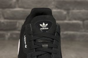 Adidas Buty damskie Falcon czarne r. 36 (B28129) 2