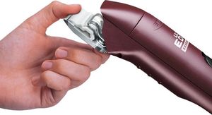 Maszynka do strzyżenia psa Andis Andis AGC Super 2 Speed Brushless - maszynka sieciowa z silnikiem bez-szczotkowym, dwubiegowa, z nożem ceramicznym 1.5 mm fuksja 4