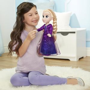 Jakks Pacific Kraina Lodu II Frozen Lalka Elsa śpiewająca w świecącej sukni 11