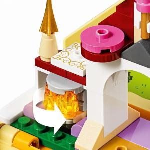 LEGO Disney Książka z przygodami Belli (43177) 4