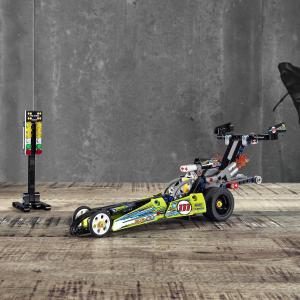 LEGO Technic Dragster (42103) 8
