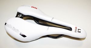 Selle Italia Siodło SELLE ITALIA SLR LADY BOOST TM SUPERFLOW L (id match - L3) manganese tube 7, białe, testowe (NEW) 1