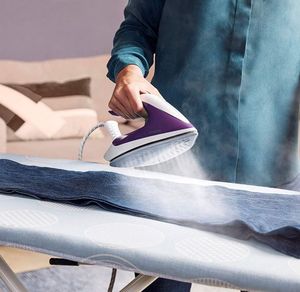 Generator pary Philips PerfectCare GC7933/30 7