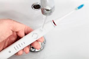 Szczoteczka Eldom Sonic SD200B Biała 2