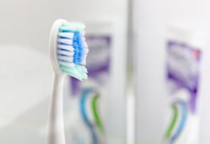 Szczoteczka Eldom Sonic SD200B Biała 3