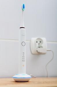 Szczoteczka Eldom Sonic SD200B Biała 4