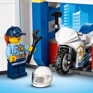 LEGO City Posterunek policji (60246) 4