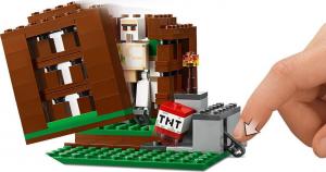 LEGO Minecraft Kryjówka rozbójników (21159) 5