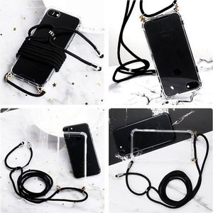 ETUI CASE ZE SMYCZĄ IPHONE X / XS PRZEZROCZYSTY standard 3