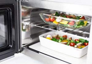 Kuchenka mikrofalowa Caso MG 20 C 2