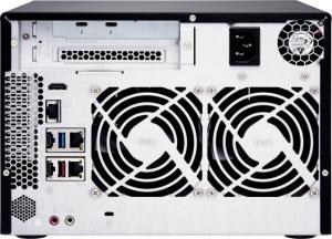 Serwer plików Qnap TVS-672XT-i3-8G 9