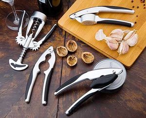 KingHoff DZIADEK DO ORZECHÓW STALOWY SATYNA KINGHOFF KH-3405 3