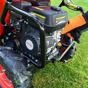 Hecht HECHT 2636 WOZIDŁO TRANSPORTER BUDOWLANY OGRODOWY TACZKA WYWROTKA MOC 6,5 KM 8