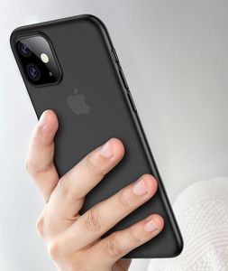 Baseus Etui Wing Case ultracienkie etui pokrowiec iPhone 11 czarny (WIAPIPH61S-A01) uniwersalny 11