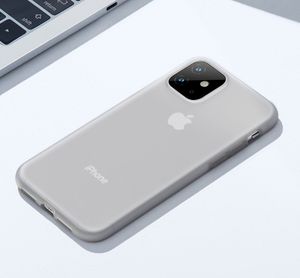 Baseus Baseus Jelly matowo przezroczyste żelowe etui pokrowiec iPhone 11 czarny (WIAPIPH61S-GD01) uniwersalny 6